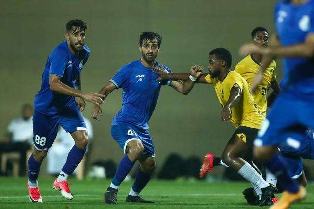 意甲-吉鲁点射莱奥倒钩卢卡库首秀 AC米兰2-1罗马
